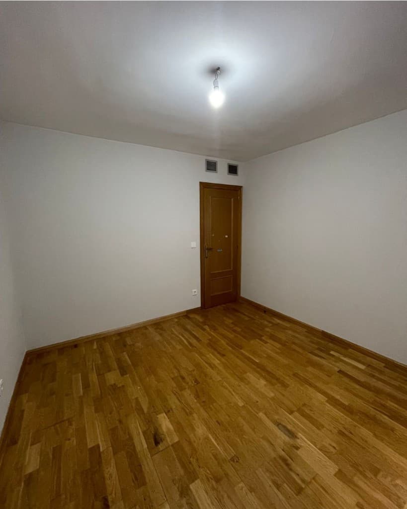 Habitación vacía antes